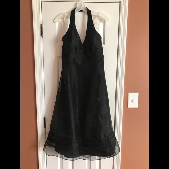 David's Bridal Dresses & Skirts - David’s Bridal Halter Bridesmaid Dress